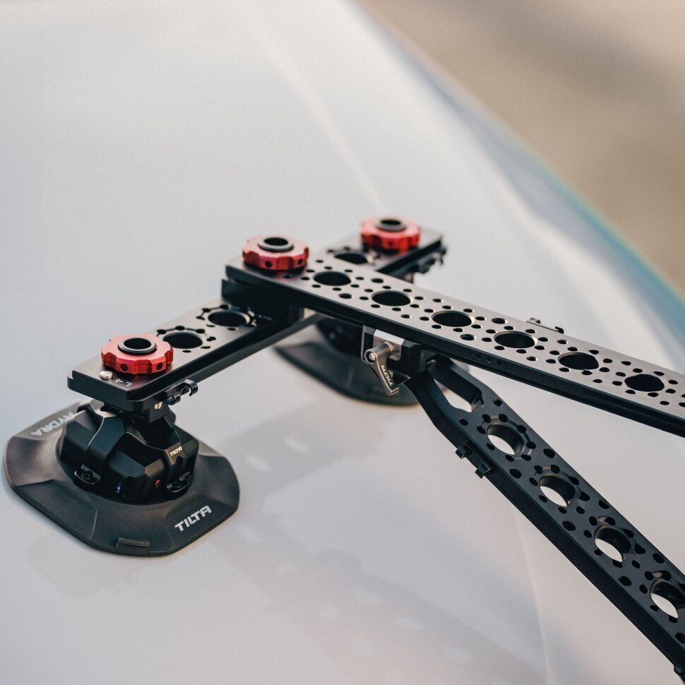 Электронная присоска Tilta Hydra Electronic Suction Cup 4.5″ + M25 Mounting Bracket Электронная присоска Tilta Hydra Electronic Suction Cup 4.5″ + M25 Mounting Bracket