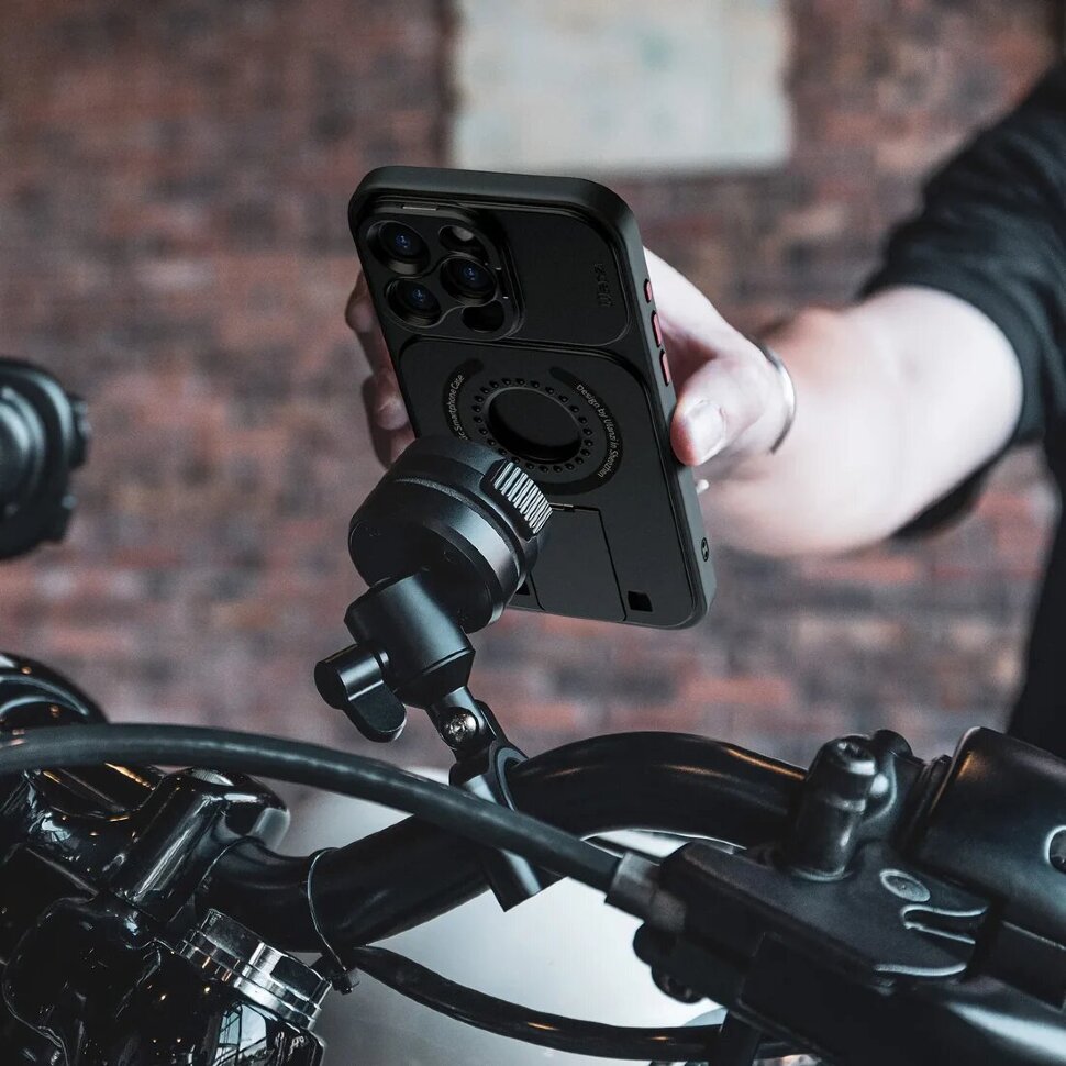 Чехол Ulanzi O-LOCK для iPhone 15 Pro Max Чехол Ulanzi O-LOCK для iPhone 15 Pro Max