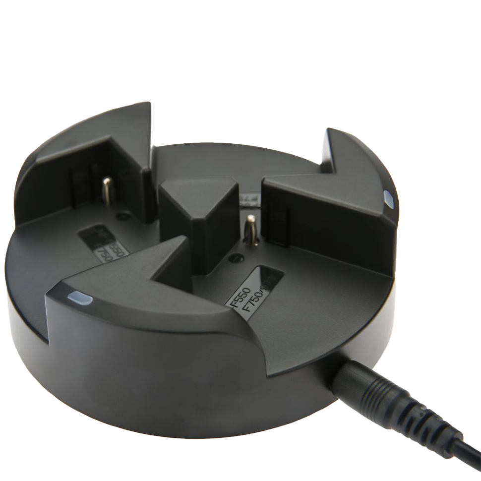 Зарядное устройство тройное KingMa BM046 для NP-F Зарядное устройство тройное KingMa BM046 для NP-F