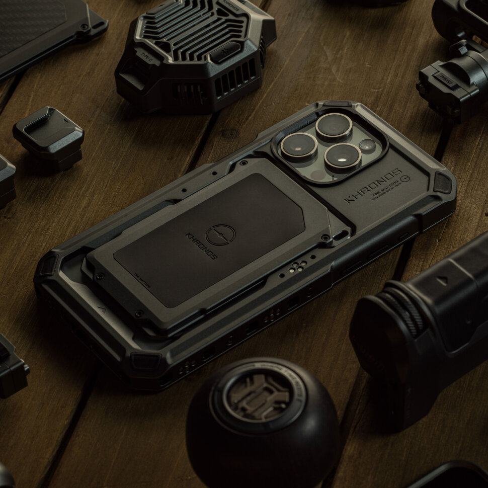 Чехол Tilta Khronos Advanced Kit для iPhone 15 Pro Белый Чехол Tilta Khronos Advanced Kit для iPhone 15 Pro Белый