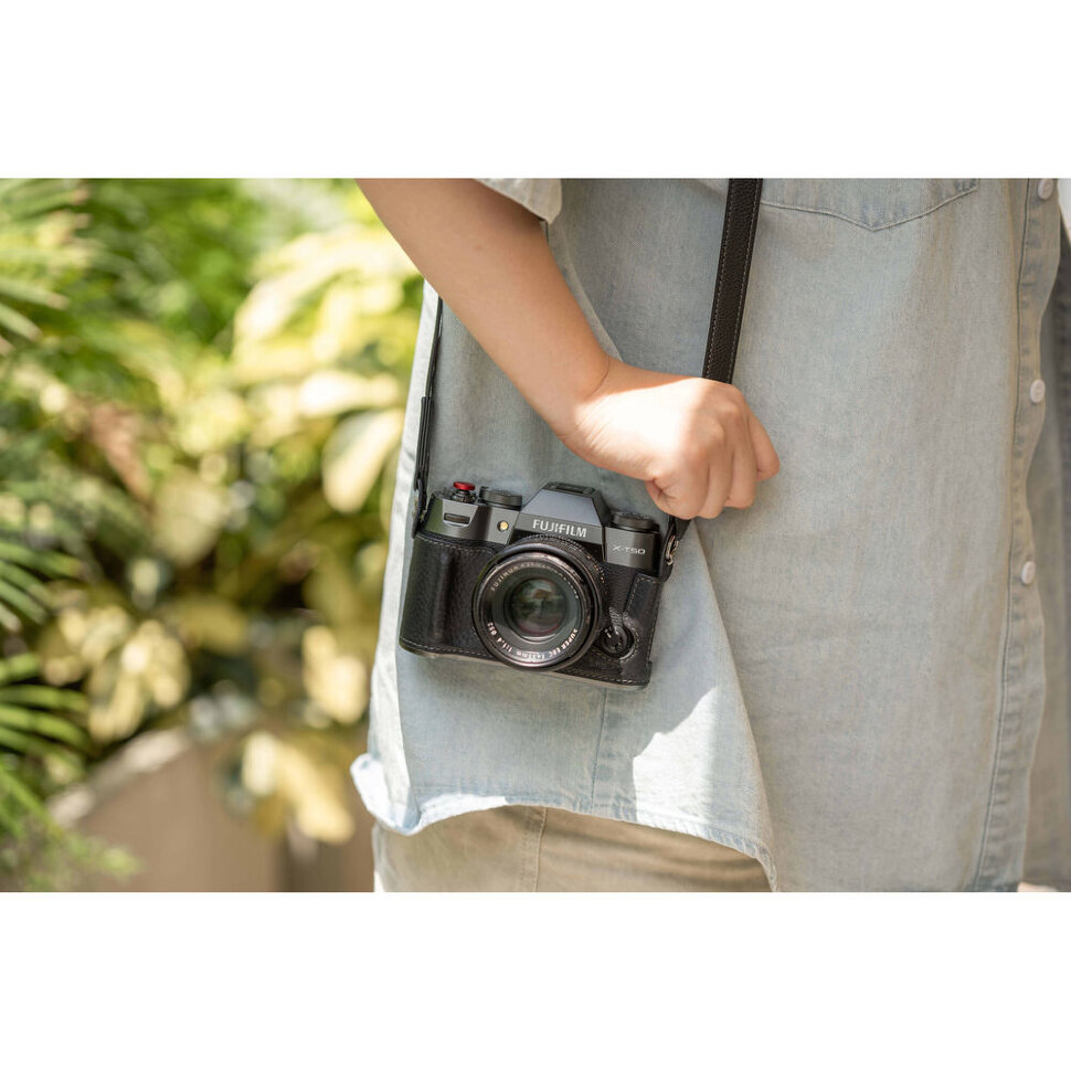 Чехол SmallRig Leather Half Case Kit для Fujifilm X-T50 Чёрный Чехол SmallRig Leather Half Case Kit для Fujifilm X-T50 Чёрный