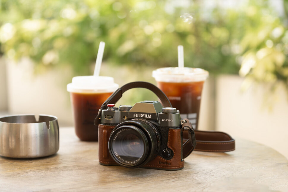 Чехол SmallRig Leather Half Case Kit для Fujifilm X-T50 Коричневый Чехол SmallRig Leather Half Case Kit для Fujifilm X-T50 Коричневый