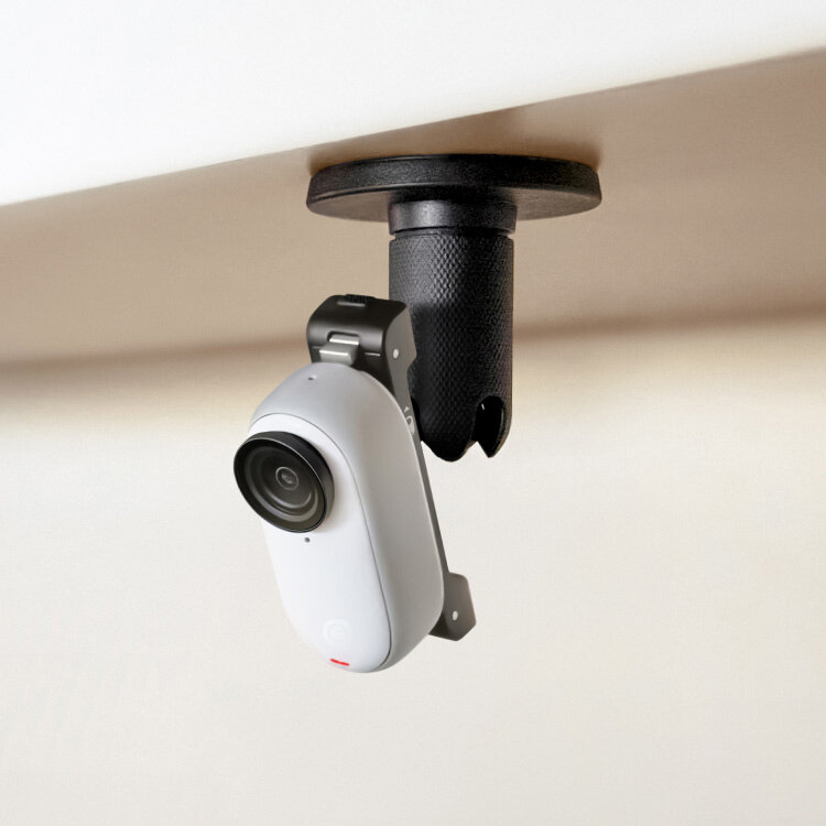 Экшн-камера Insta360 GO 3 128GB Черная Экшн-камера Insta360 GO 3 128GB Черная