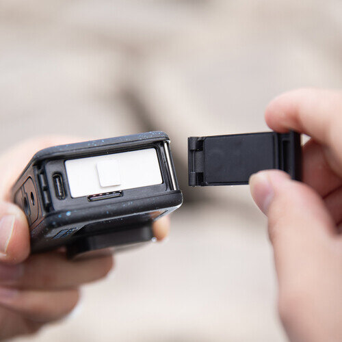 Штатив - монопод PGYTECH CapLock MantisPod Power для Insta360 Штатив - монопод PGYTECH CapLock MantisPod Power для Insta360