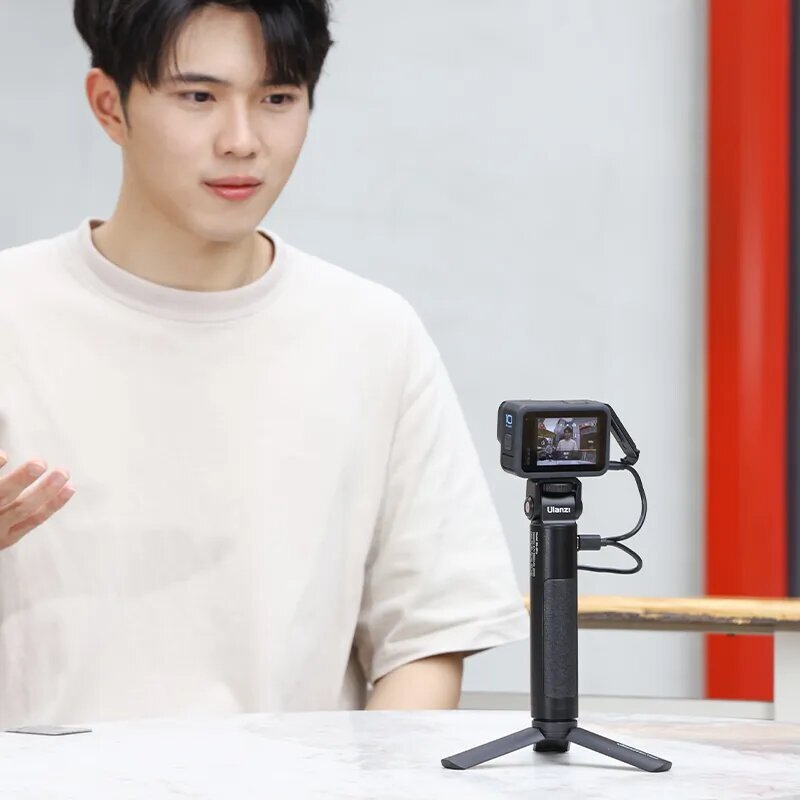 Аккумуляторная рукоятка Ulanzi BG-2pro 5500мАч Аккумуляторная рукоятка Ulanzi BG-2pro 5500мАч