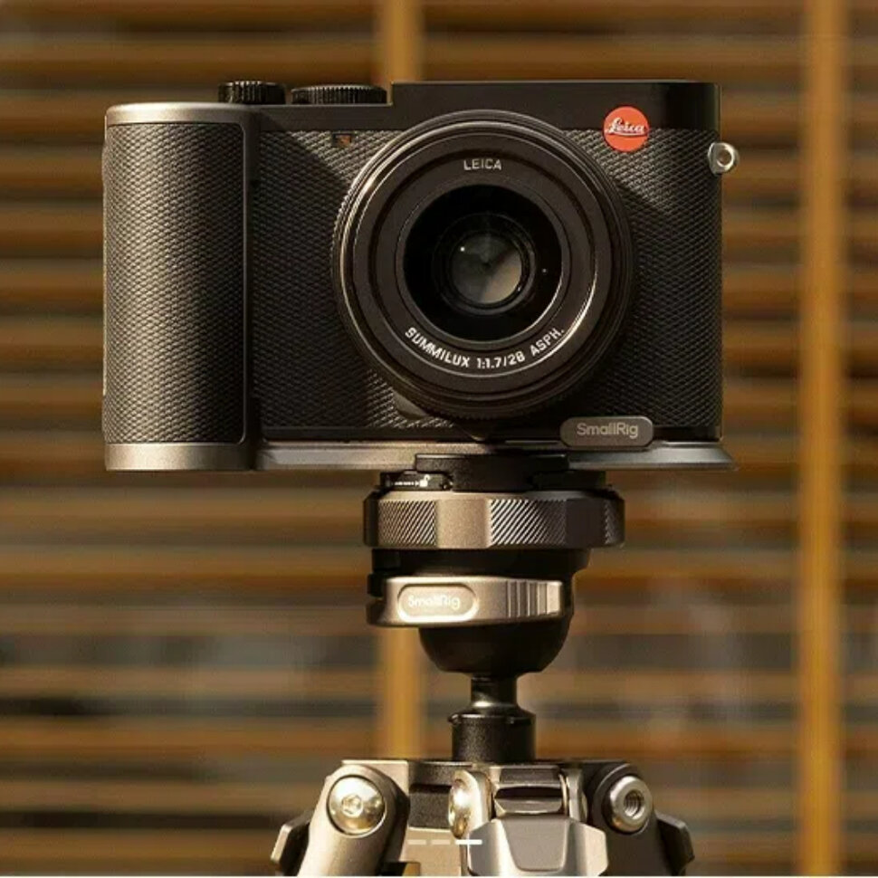 Площадка с рукояткой SmallRig 4568 для Leica Q3 Площадка с рукояткой SmallRig 4568 для Leica Q3