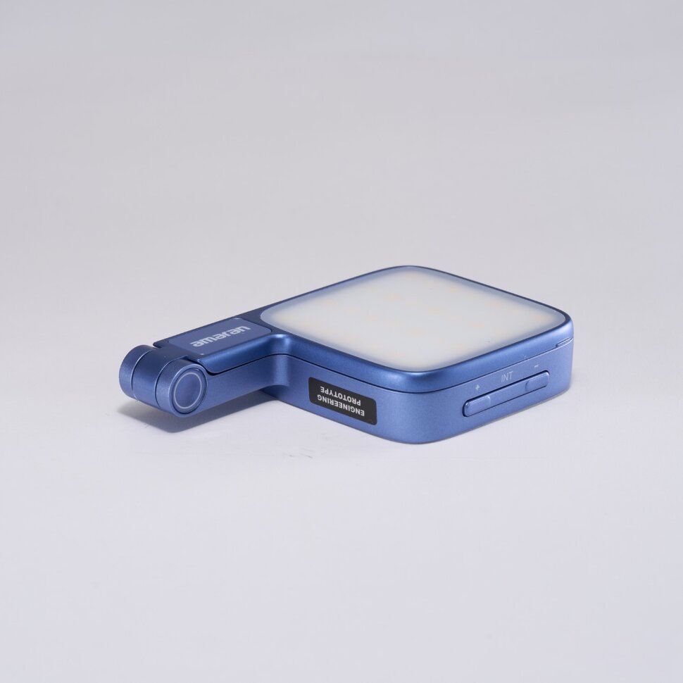 Осветитель amaran Go Синий Осветитель amaran Go Синий