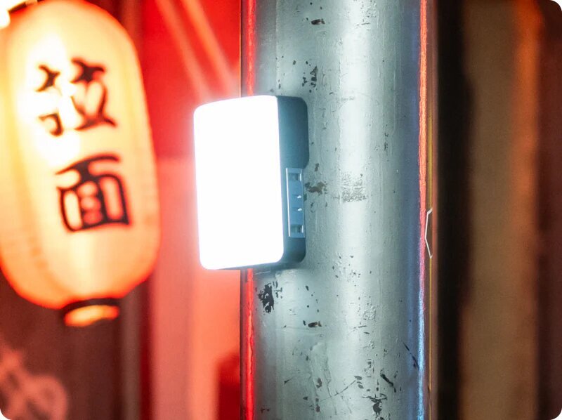 Осветитель amaran Ace 25c Графит Осветитель amaran Ace 25c Графит