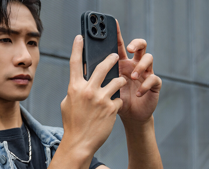 Клетка SmallRig 5008 Basic Edition для iPhone 16 Pro Клетка SmallRig 5008 Basic Edition для iPhone 16 Pro