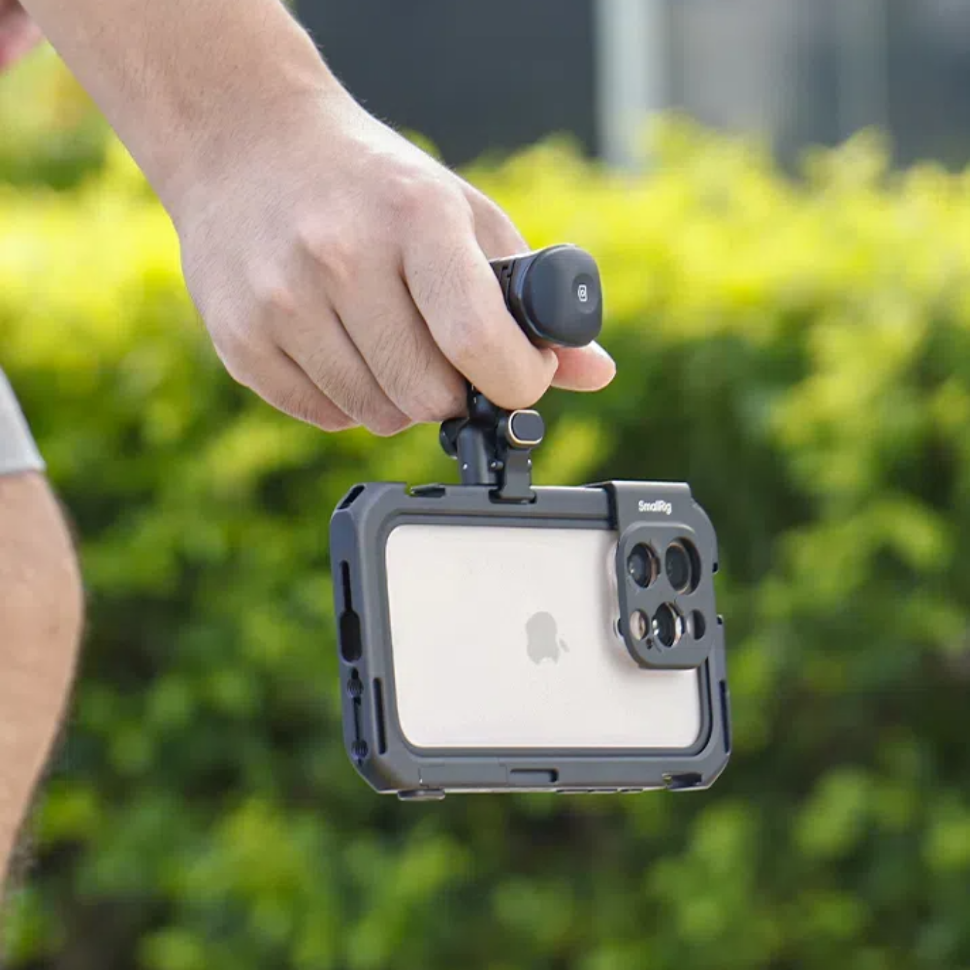 Клетка SmallRig 5008 Basic Edition для iPhone 16 Pro Клетка SmallRig 5008 Basic Edition для iPhone 16 Pro