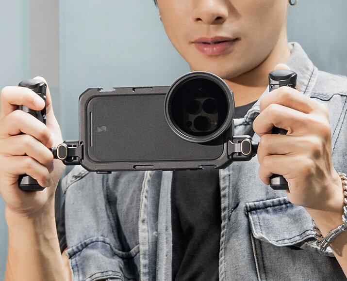 Клетка SmallRig 4828 Flagship Edition для iPhone 16 Pro Клетка SmallRig 4828 Flagship Edition для iPhone 16 Pro