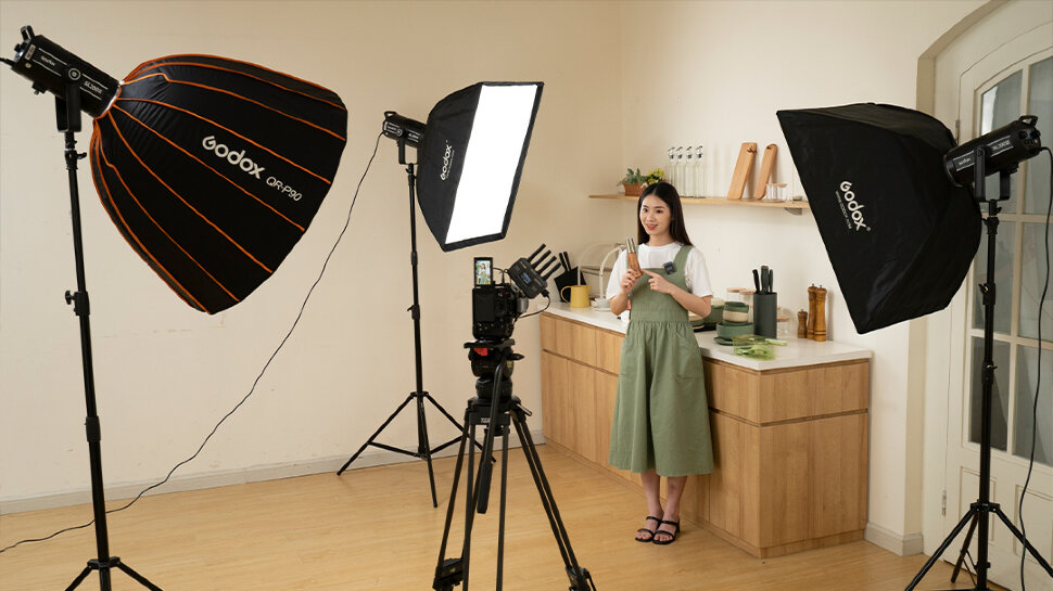 Осветитель Godox SL300III Bi Осветитель Godox SL300III Bi