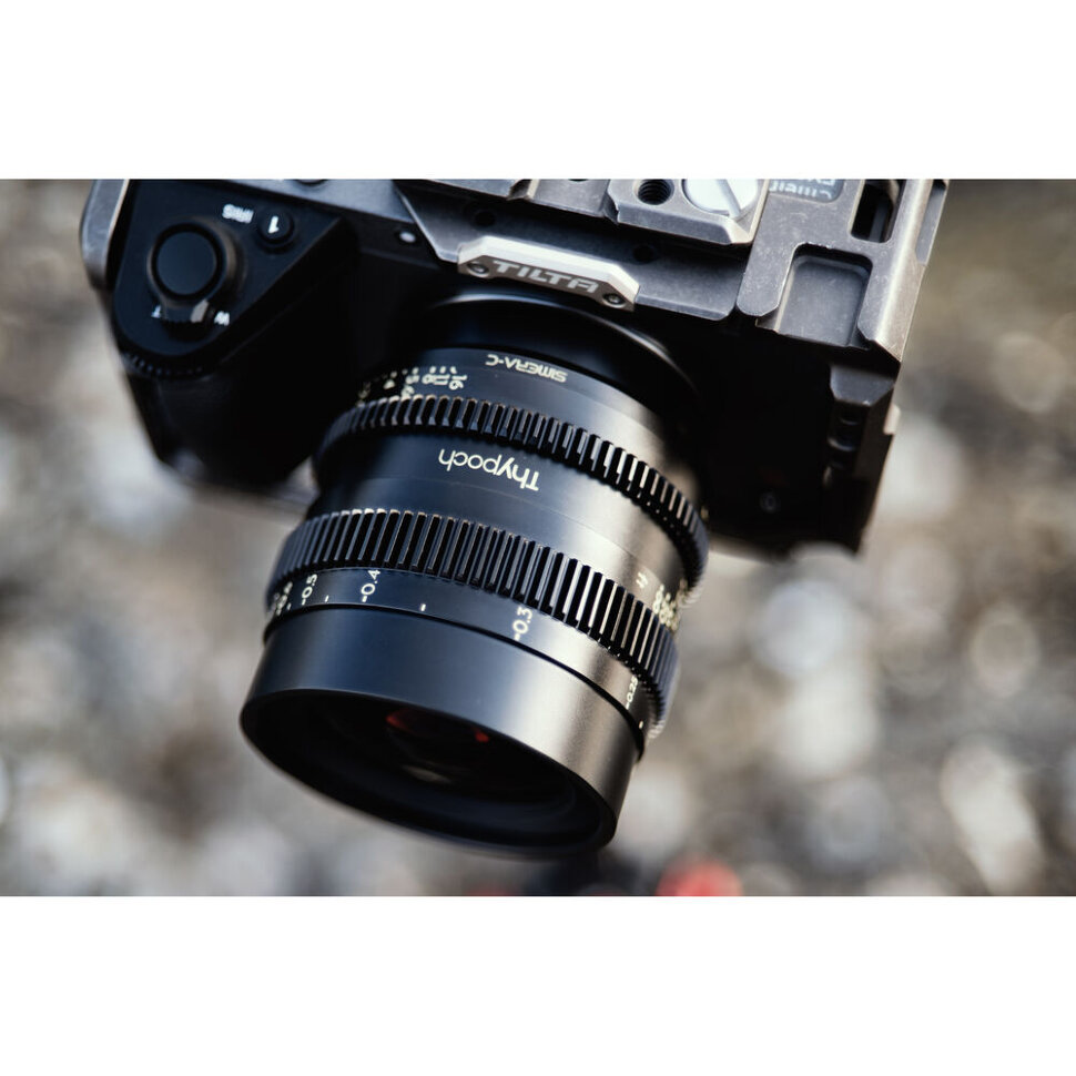 Объектив Thypoch Simera-C 21mm T1.5 FF Prime Cine  E-mount Объектив Thypoch Simera-C 21mm T1.5 FF Prime Cine  E-mount