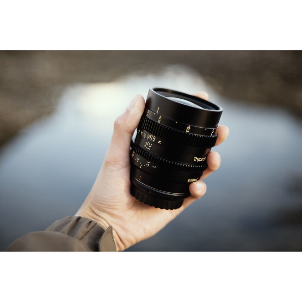 Объектив Thypoch Simera-C 21mm T1.5 FF Prime Cine  E-mount Объектив Thypoch Simera-C 21mm T1.5 FF Prime Cine  E-mount