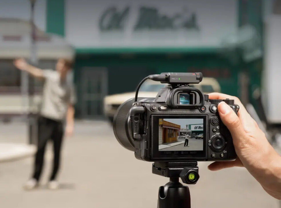 Радиосистема DJI Mic Mini (RX + 2TX) Радиосистема DJI Mic Mini (RX + 2TX)