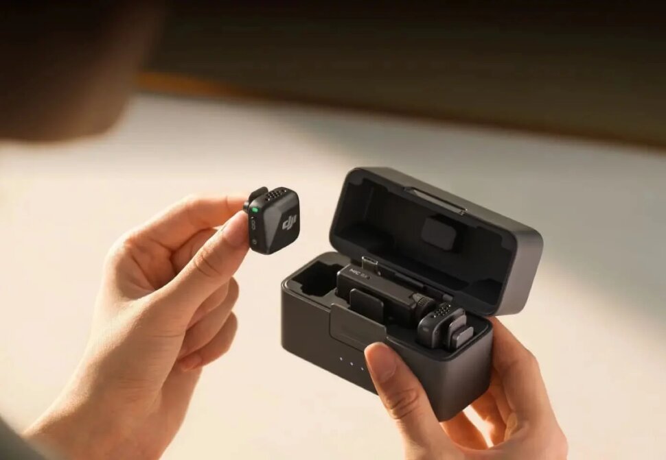 Радиосистема DJI Mic Mini (RX + 2TX) Радиосистема DJI Mic Mini (RX + 2TX)