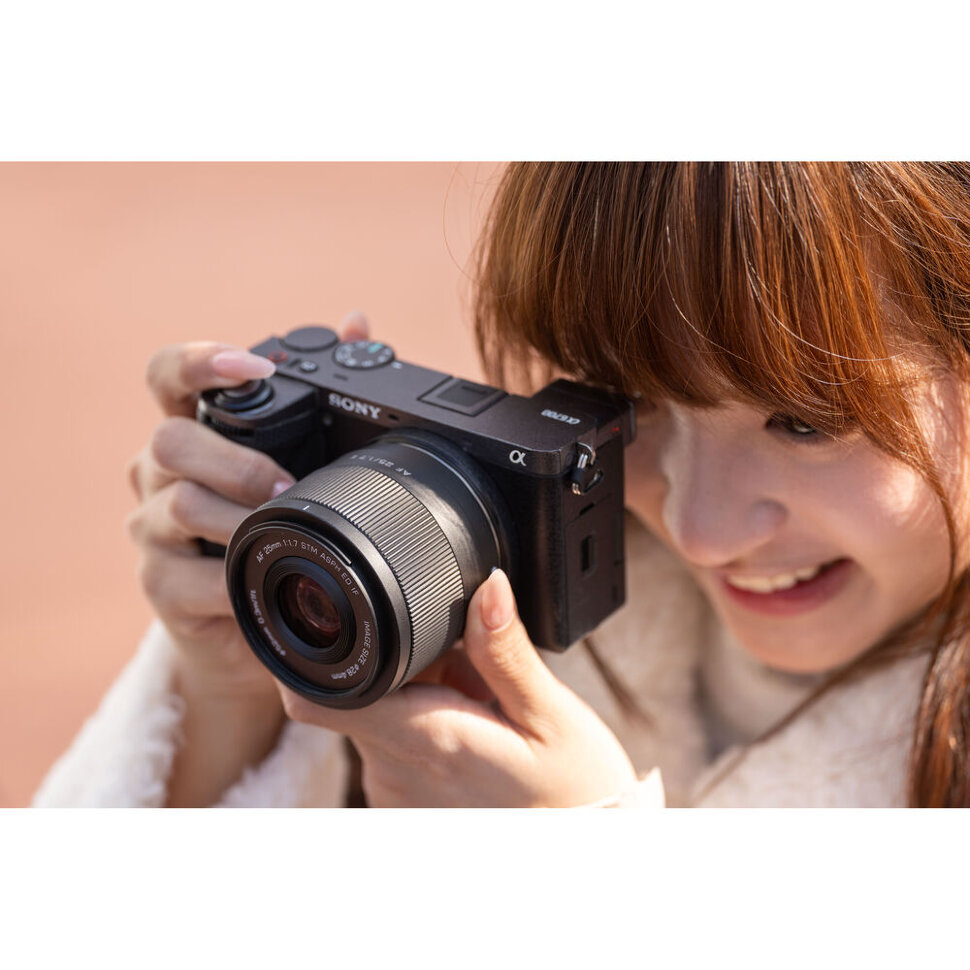 Объектив Viltrox Air AF 25mm F1.7 E-mount Объектив Viltrox Air AF 25mm F1.7 E-mount