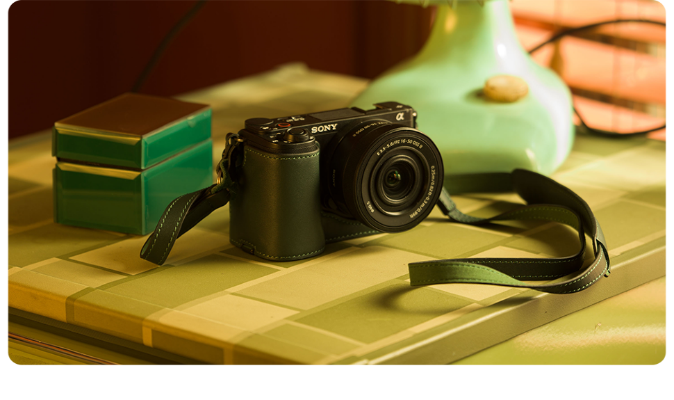 Чехол Tilta Leather Camera Case для Sony ZV-E10 II Зелёный Чехол Tilta Leather Camera Case для Sony ZV-E10 II Зелёный