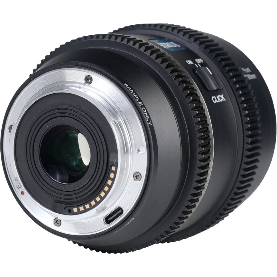 Объектив Sirui 20mm T1.8 1.33x S35 AF Anamorphic E-mount (Neutral Flare) Объектив Sirui 20mm T1.8 1.33x S35 AF Anamorphic E-mount (Neutral Flare)