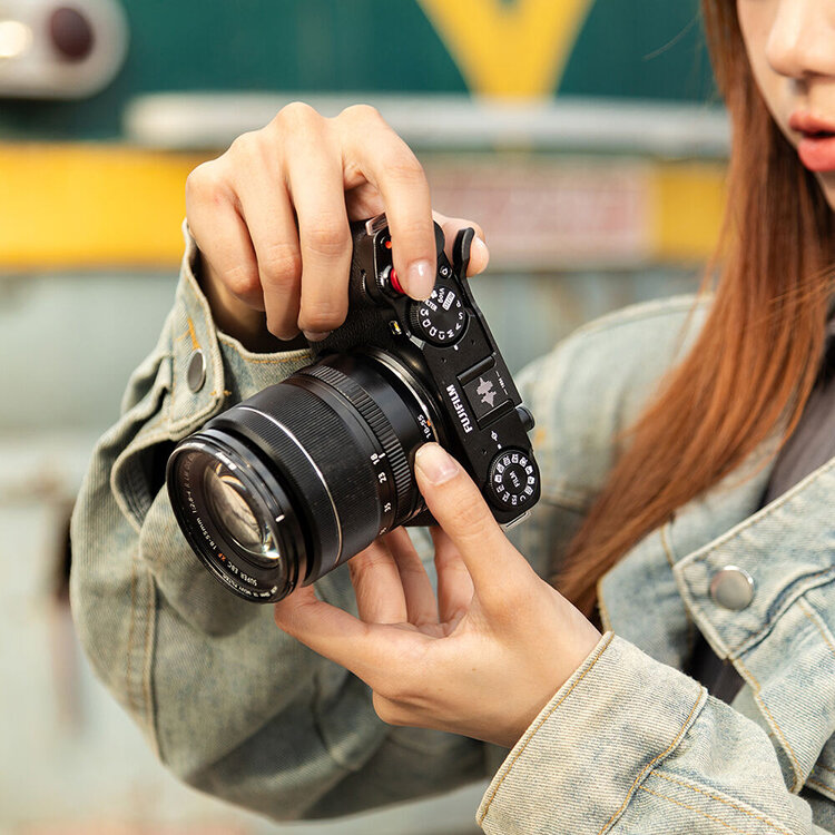 Упор для большого пальца SmallRig 4878 Thumb Grip для Fujifilm X-M5 Чёрный Упор для большого пальца SmallRig 4878 Thumb Grip для Fujifilm X-M5 Чёрный