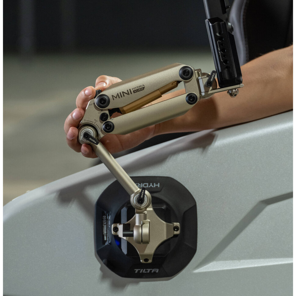 Подвес Tilta Hydra Alien Mini Ultimate Kit Зелёный Подвес Tilta Hydra Alien Mini Ultimate Kit Зелёный