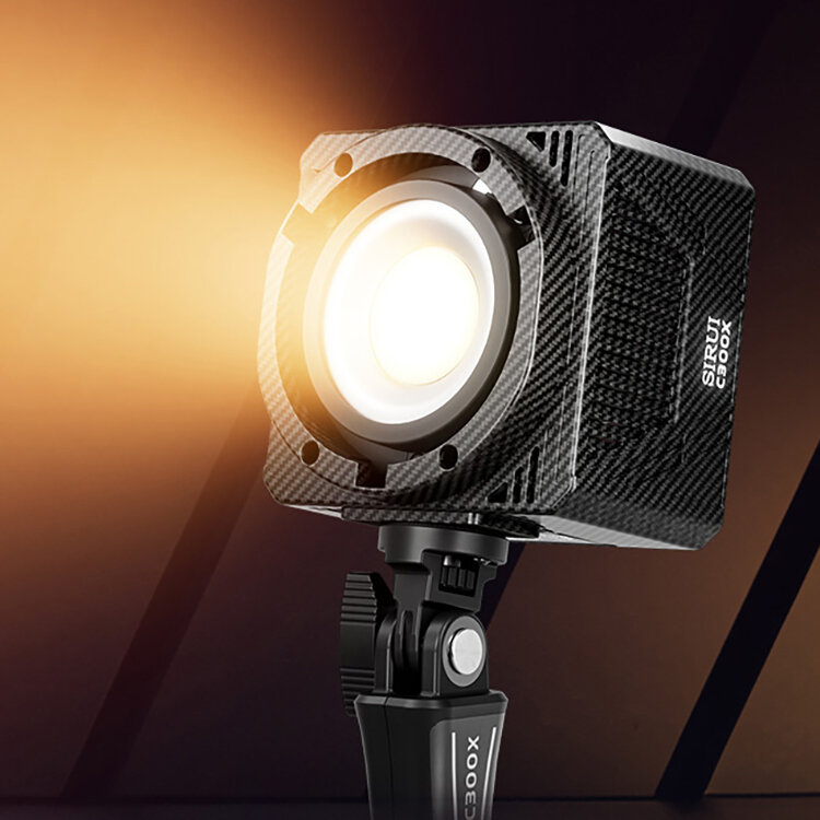 Осветитель Sirui C300X Осветитель Sirui C300X