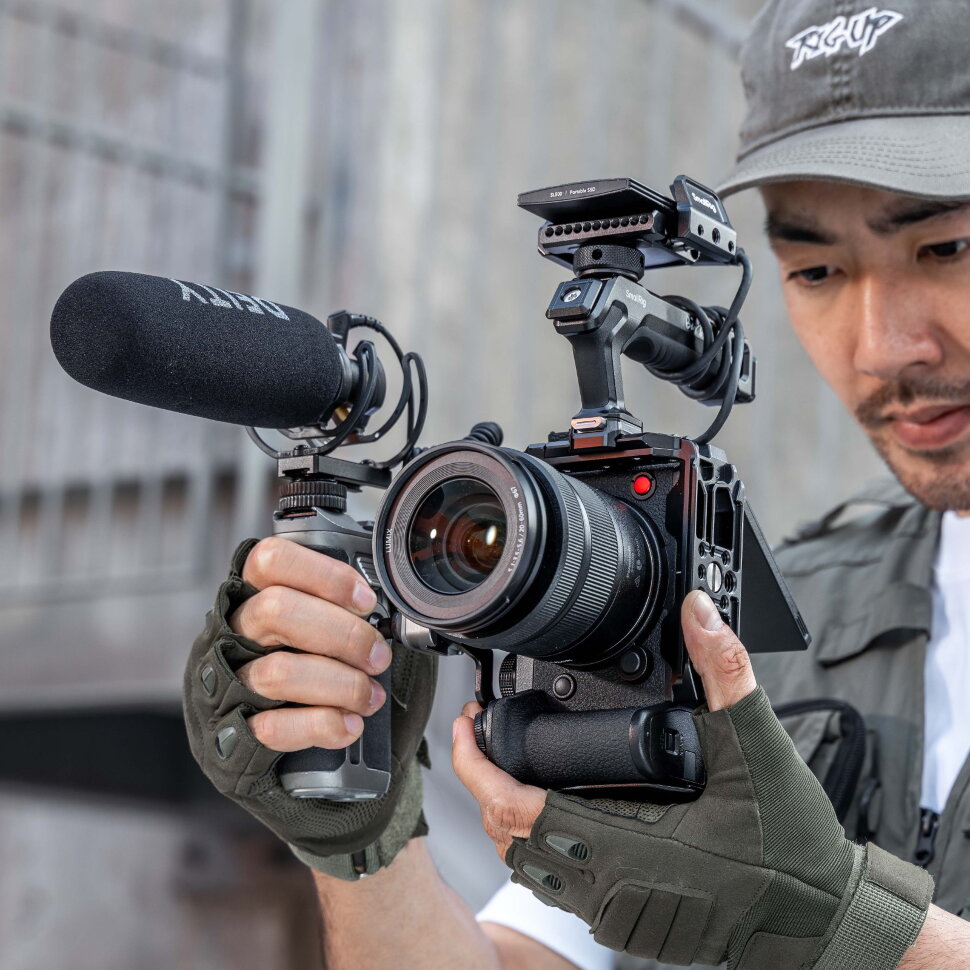 Клетка SmallRig 4903 Kit для Panasonic LUMIX S1R II Клетка SmallRig 4903 Kit для Panasonic LUMIX S1R II