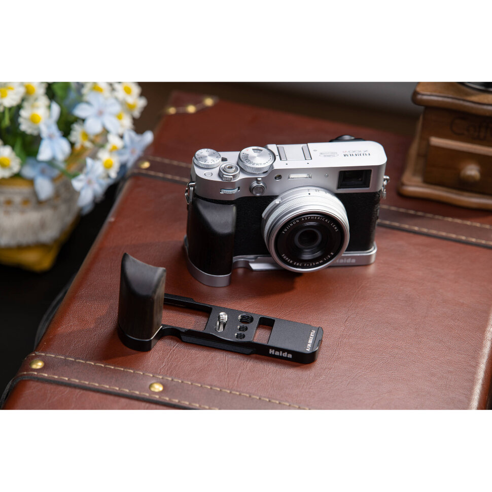 Площадка с рукояткой Haida L-Shaped Hand Grip для Fujifilm X100V/X100VI Чёрная Площадка с рукояткой Haida L-Shaped Hand Grip для Fujifilm X100V/X100VI Чёрная