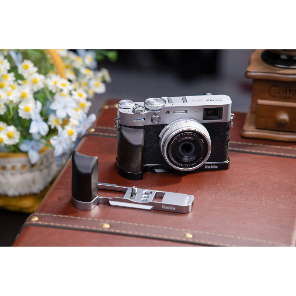 Площадка с рукояткой Haida L-Shaped Hand Grip для Fujifilm X100V/X100VI Серебро Площадка с рукояткой Haida L-Shaped Hand Grip для Fujifilm X100V/X100VI Серебро