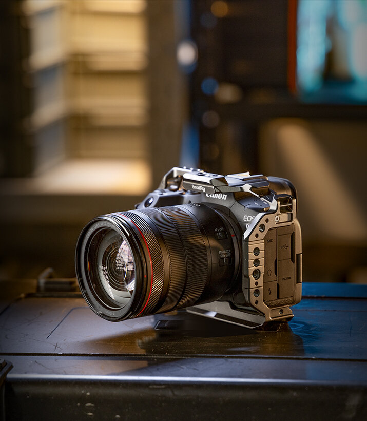 Клетка SmallRig 5029 HawkLock Kit для Canon R5 Mark II Клетка SmallRig 5029 HawkLock Kit для Canon R5 Mark II