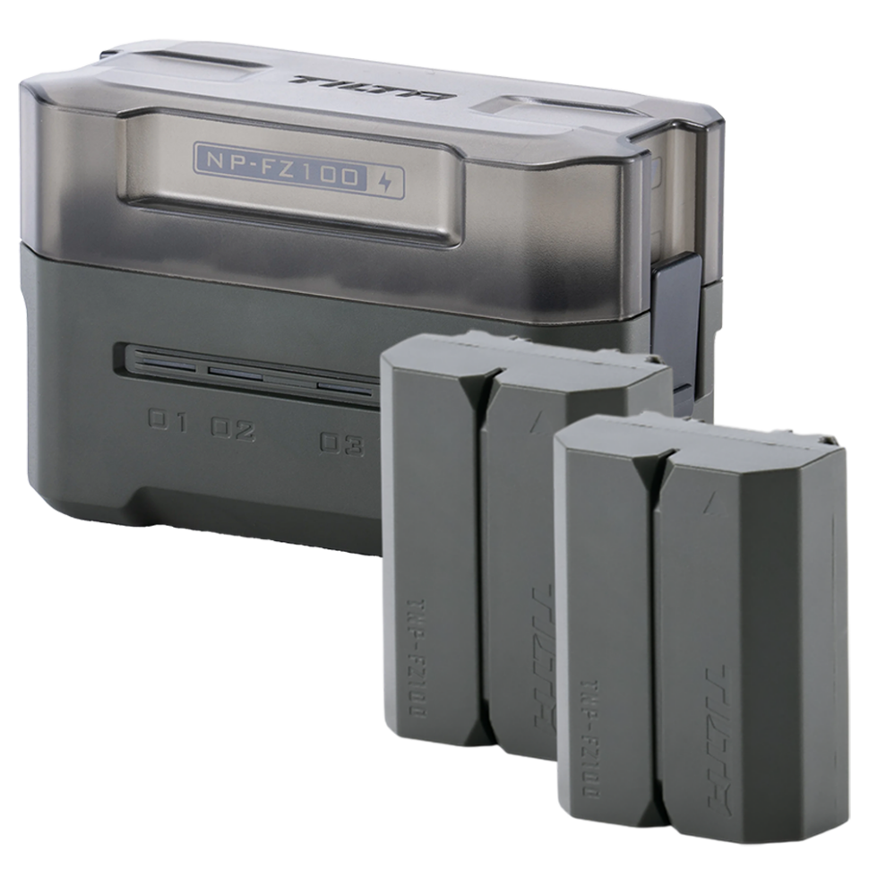 2 аккумулятора NP-FZ100 + зарядный кейс Tilta Charging Station Зелёная 2 аккумулятора NP-FZ100 + зарядный кейс Tilta Charging Station Зелёная