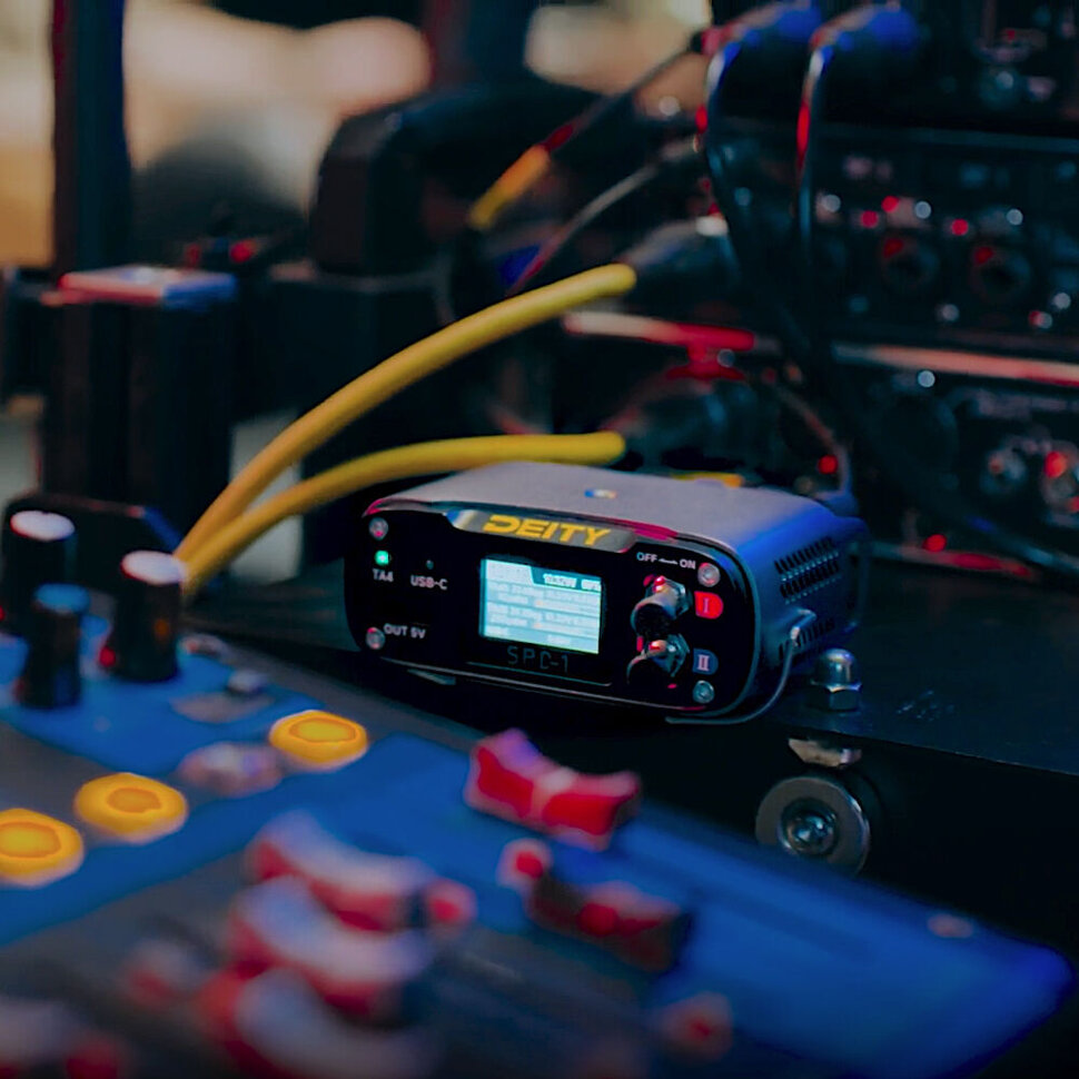 Система распределения питания Deity SPD-1 Smart Power Distributor Система распределения питания Deity SPD-1 Smart Power Distributor
