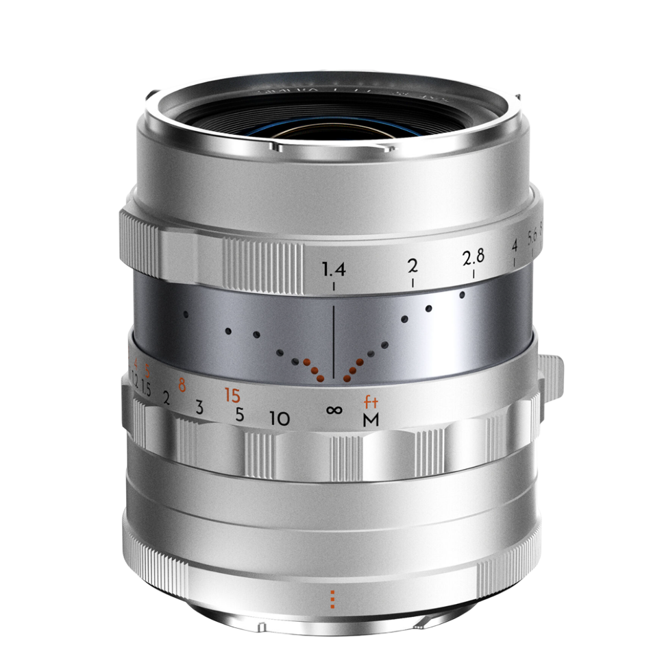 Объектив Thypoch Simera FF 28mm f1.4 X-mount Серебро Объектив Thypoch Simera FF 28mm f1.4 X-mount Серебро