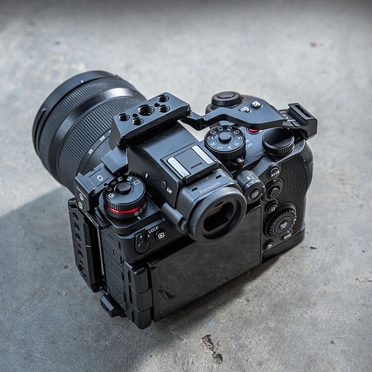 Клетка SmallRig 5147 для Panasonic LUMIX S1R II/S5 II/S5 IIX/G9 II + DMW-BG1/DMW-BG2 Battery Grip Клетка SmallRig 5147 для Panasonic LUMIX S1R II/S5 II/S5 IIX/G9 II + DMW-BG1/DMW-BG2 Battery Grip