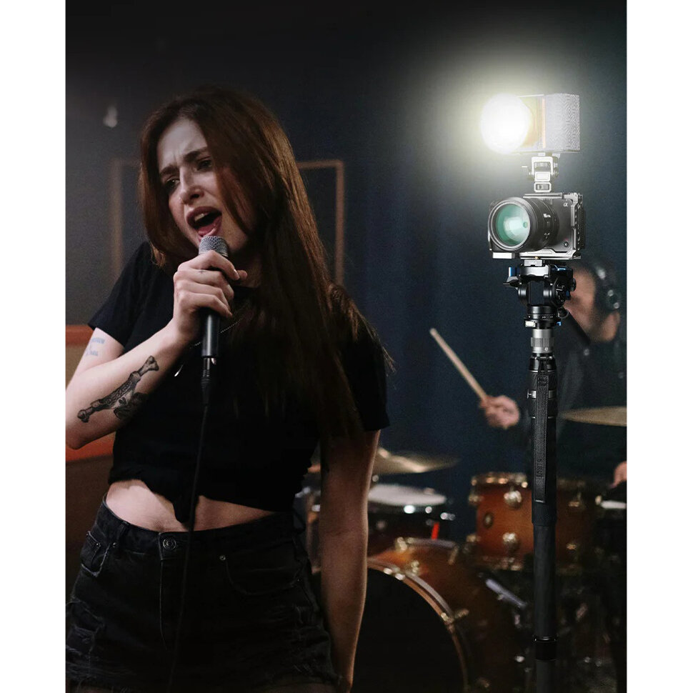 Осветитель Sirui C60X Осветитель Sirui C60X