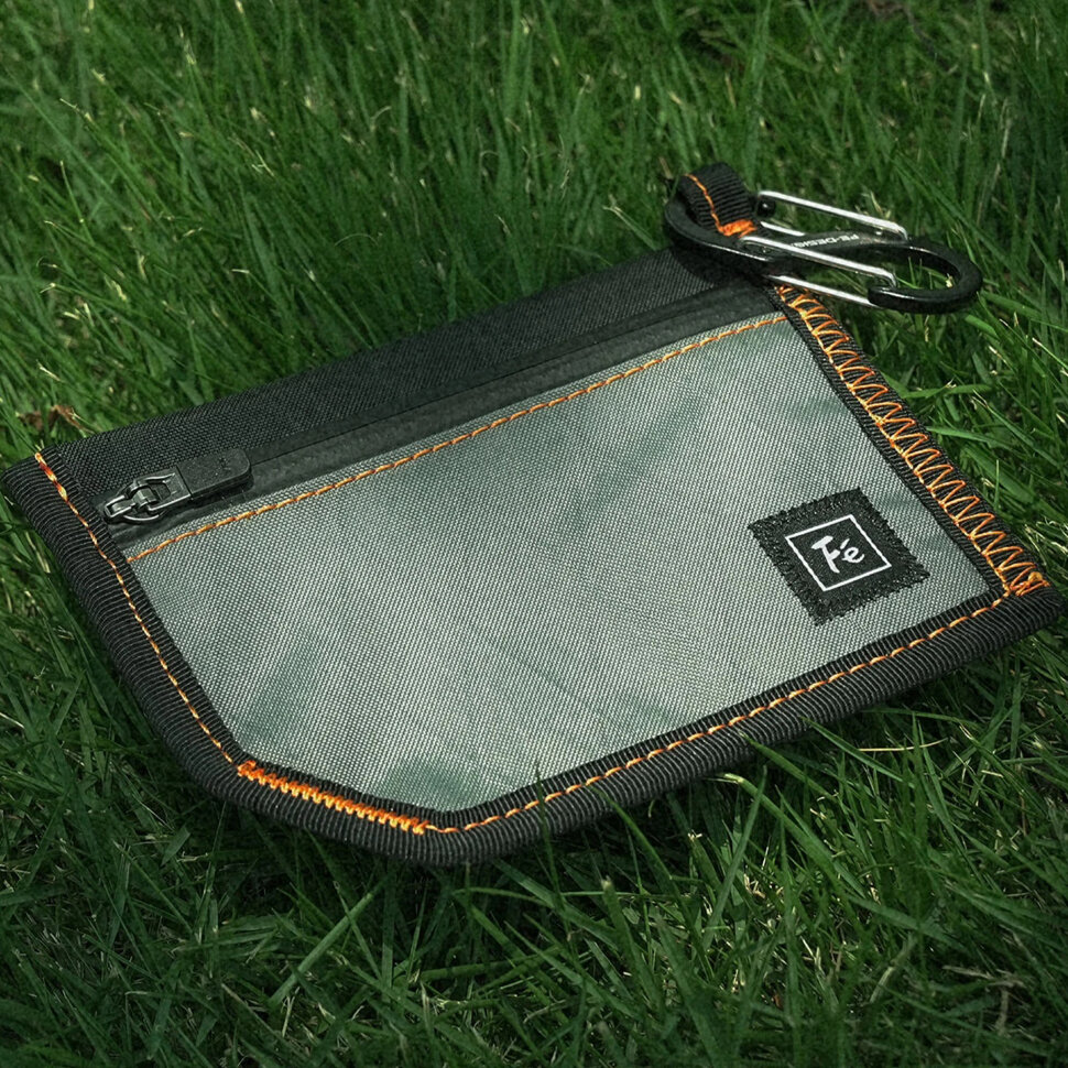 Картхолдер Tilta Fe X-Pac Card Holder Чёрный/Белый Картхолдер Tilta Fe X-Pac Card Holder Чёрный/Белый