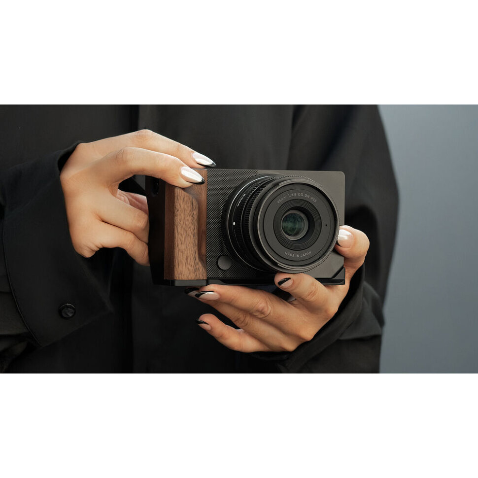 Площадка с рукояткой Tilta Wooden Grip для Sigma BF Серебро Площадка с рукояткой Tilta Wooden Grip для Sigma BF Серебро