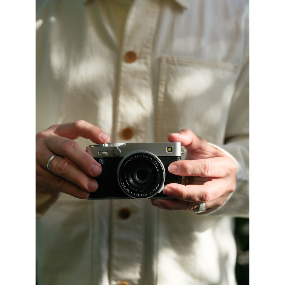 Беззеркальная камера Fujifilm X-E5 Body Чёрная Беззеркальная камера Fujifilm X-E5 Body Чёрная