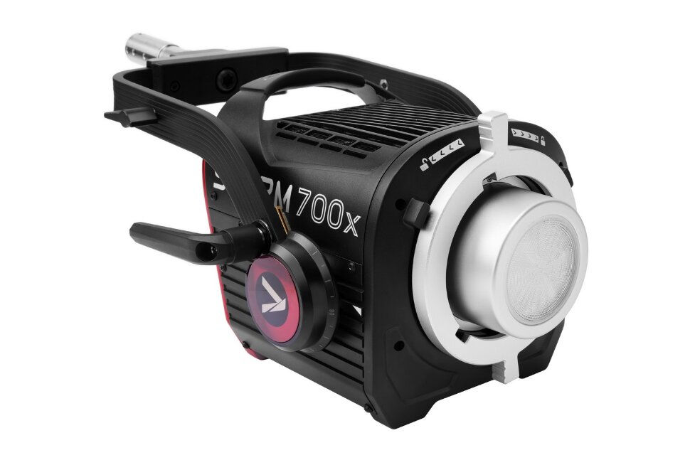 Осветитель Aputure STORM 700x Осветитель Aputure STORM 700x