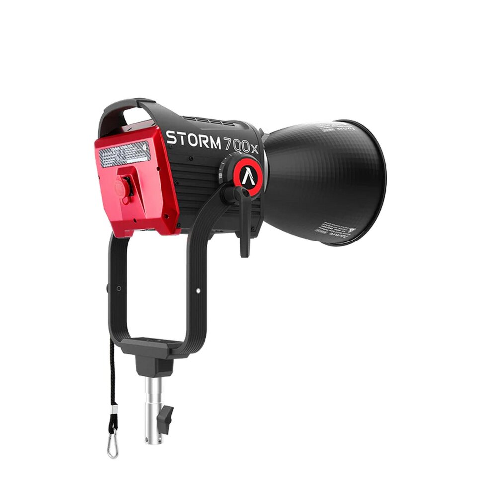 Осветитель Aputure STORM 700x Осветитель Aputure STORM 700x