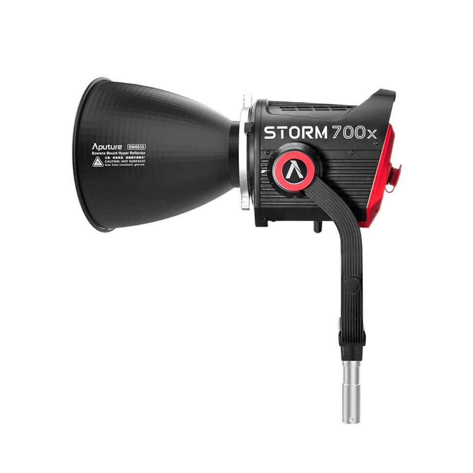 Осветитель Aputure STORM 700x Осветитель Aputure STORM 700x