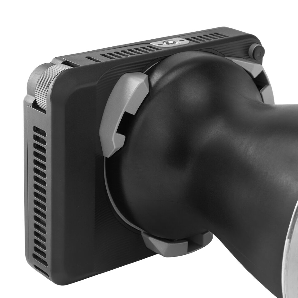 Осветитель amaran Ray 60c Осветитель amaran Ray 60c