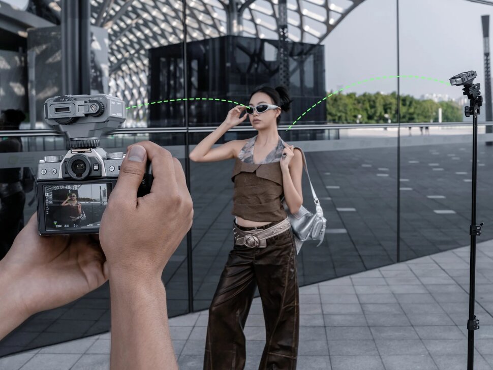 Фотовспышка Viltrox Spark Z3-C для Canon Серая Фотовспышка Viltrox Spark Z3-C для Canon Серая