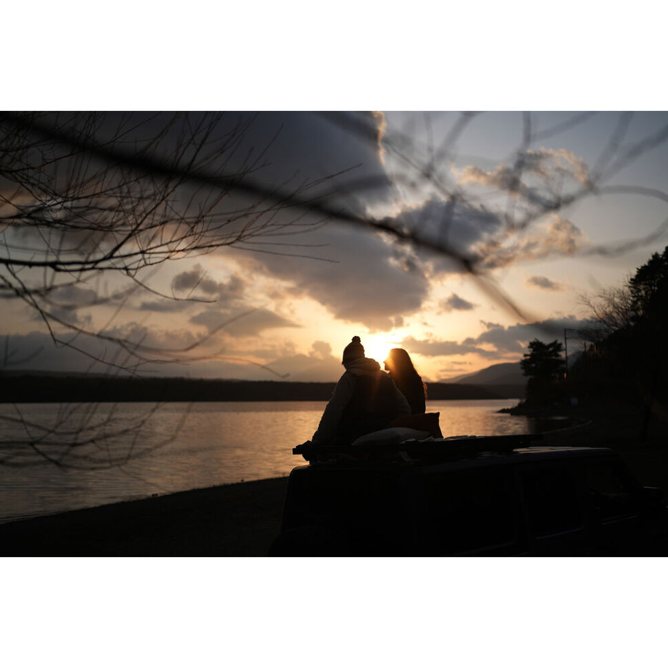 Камера Sony ZV-E1 Kit Чёрная (FE 28-60mm f/4-5.6) Камера Sony ZV-E1 Kit Чёрная (FE 28-60mm f/4-5.6)