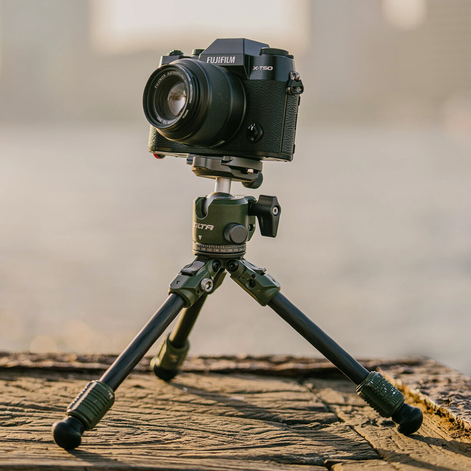 Штатив Tilta BT03 Чёрный Штатив Tilta BT03 Чёрный