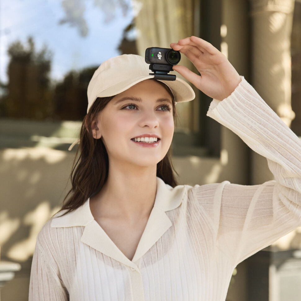 Экшн-камера DJI Osmo Nano Standard Combo 64GB Экшн-камера DJI Osmo Nano Standard Combo 64GB