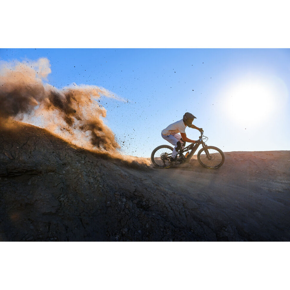 Беззеркальная камера Canon EOS R6 Mark III Body Беззеркальная камера Canon EOS R6 Mark III Body