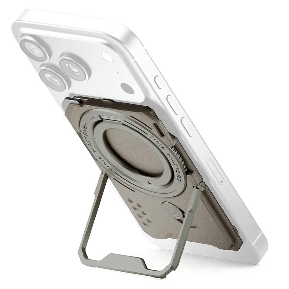 Задняя панель Tilta Khronos Backplate для iPhone 17 Pro Бежевая Задняя панель Tilta Khronos Backplate для iPhone 17 Pro Бежевая