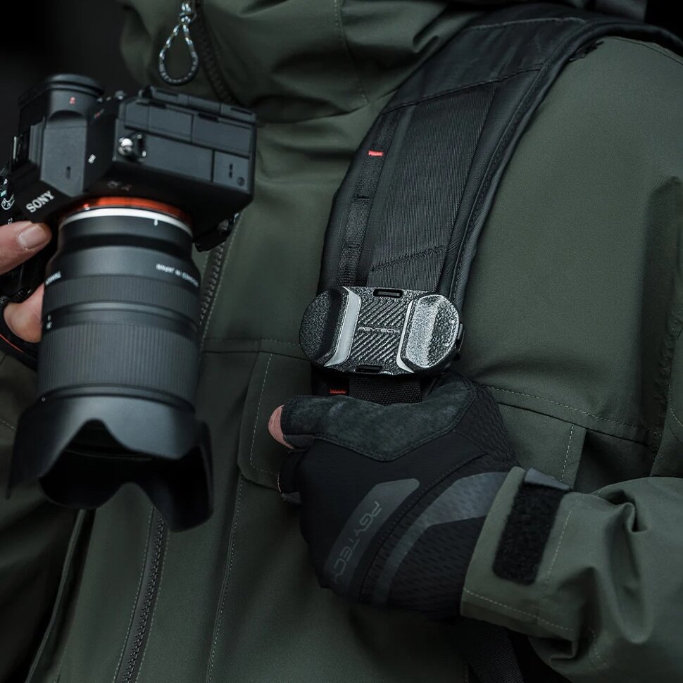 Быстросъёмное крепление PGYTECH Beetle Camera Clip V2 (W/O Plate) на ремень Быстросъёмное крепление PGYTECH Beetle Camera Clip V2 (W/O Plate) на ремень