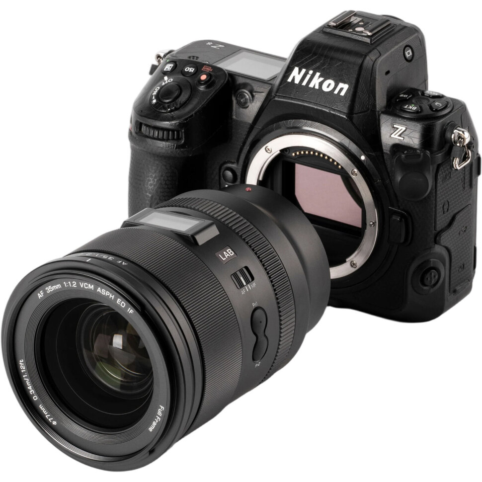 Объектив Viltrox AF 35mm F1.2 LAB FF Z-mount Объектив Viltrox AF 35mm F1.2 LAB FF Z-mount